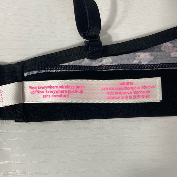 PINK Victoria's Secret Bra - Picture 4 of 5